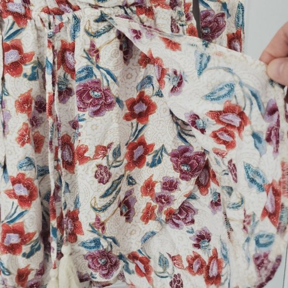 Hollister Vintage style Boho Keyhole Cross Over Surplice Romper - Picture 14 of 16